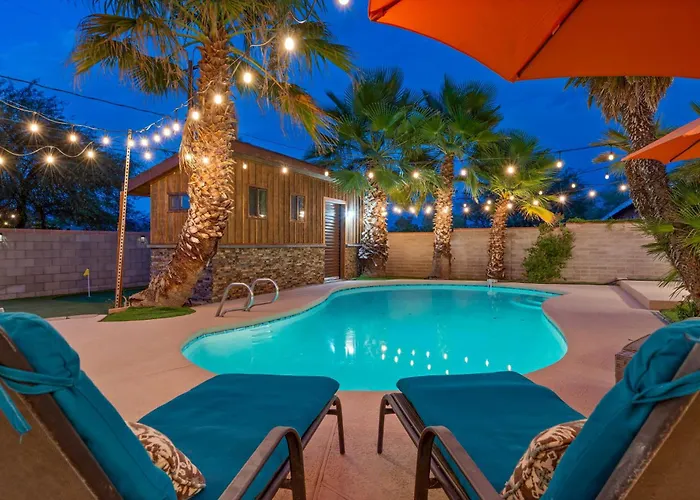 Casa Serena Pool Putting & Yoga *
